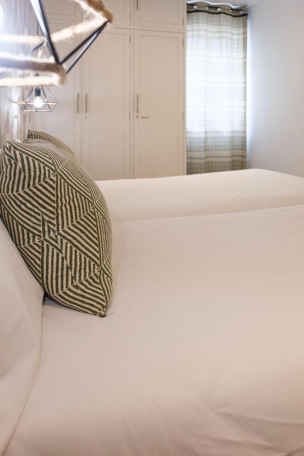 Zafiro Flat By Serendipia Turismo ซานติอาโก เด กอมโปสเตลา ภายนอก รูปภาพ